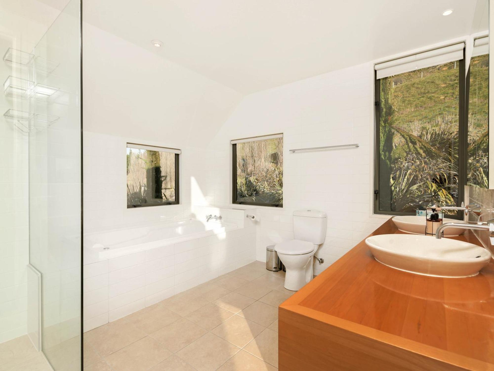 Lindmore Retreat & Spa - Luxury Family Home - קווינסטאון מראה חיצוני תמונה